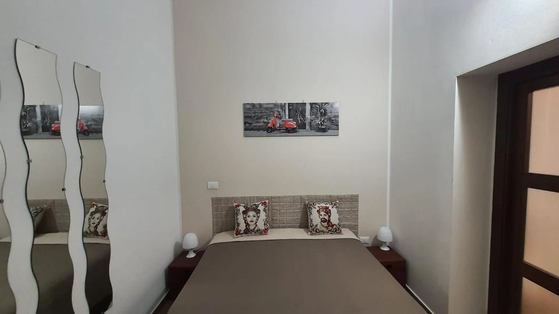 קפאצ'י Casa Vacanza Isola Di Eufemio 0*,  איטליה