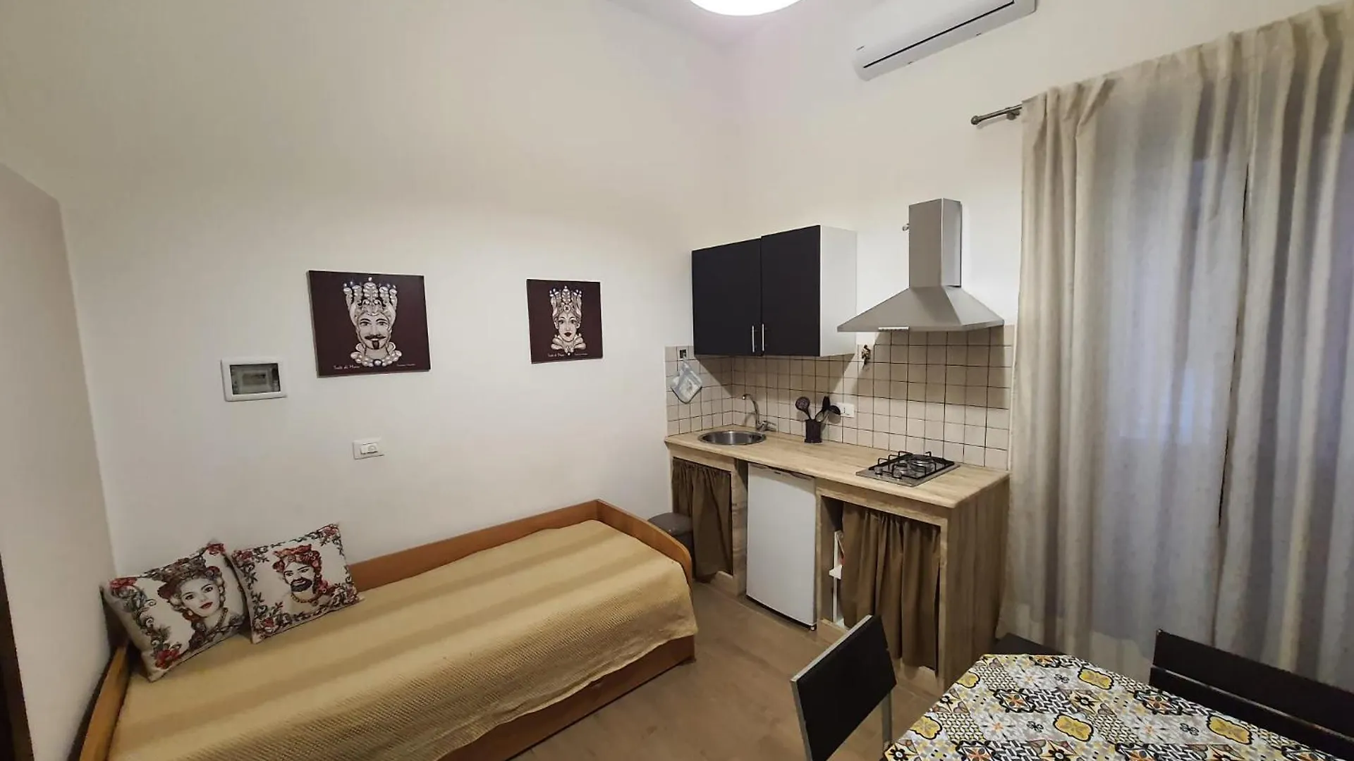 קפאצ'י Casa Vacanza Isola Di Eufemio